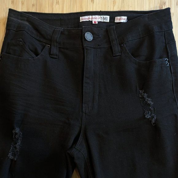 YMI High Rise Black Distressed Jeans Perfect Condition Sized 7 - Picture 4 of 10